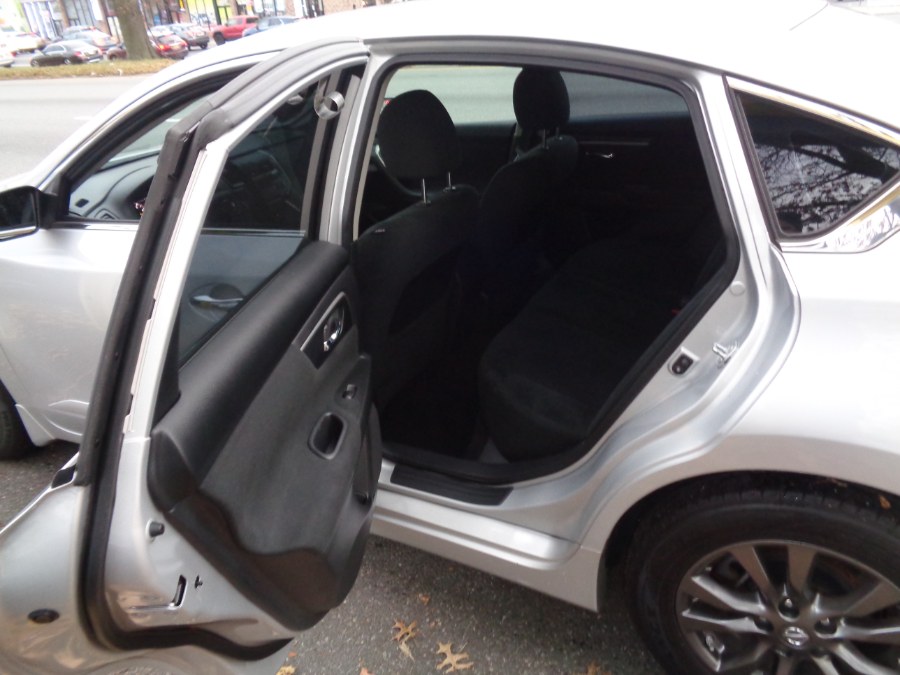 2015 Nissan Altima 4dr Sdn I4 2.5 S, available for sale in Elmont, New York | Sunrise of Elmont. Elmont, New York 2015 Nissan Altima 4dr Sdn I4 2.5 S, available for sale in Elmont, New York | Sunrise of Elmont. Elmont, New York