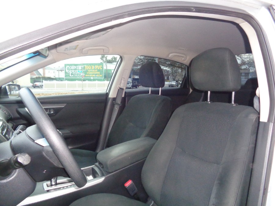 2015 Nissan Altima 4dr Sdn I4 2.5 S, available for sale in Elmont, New York | Sunrise of Elmont. Elmont, New York 2015 Nissan Altima 4dr Sdn I4 2.5 S, available for sale in Elmont, New York | Sunrise of Elmont. Elmont, New York
