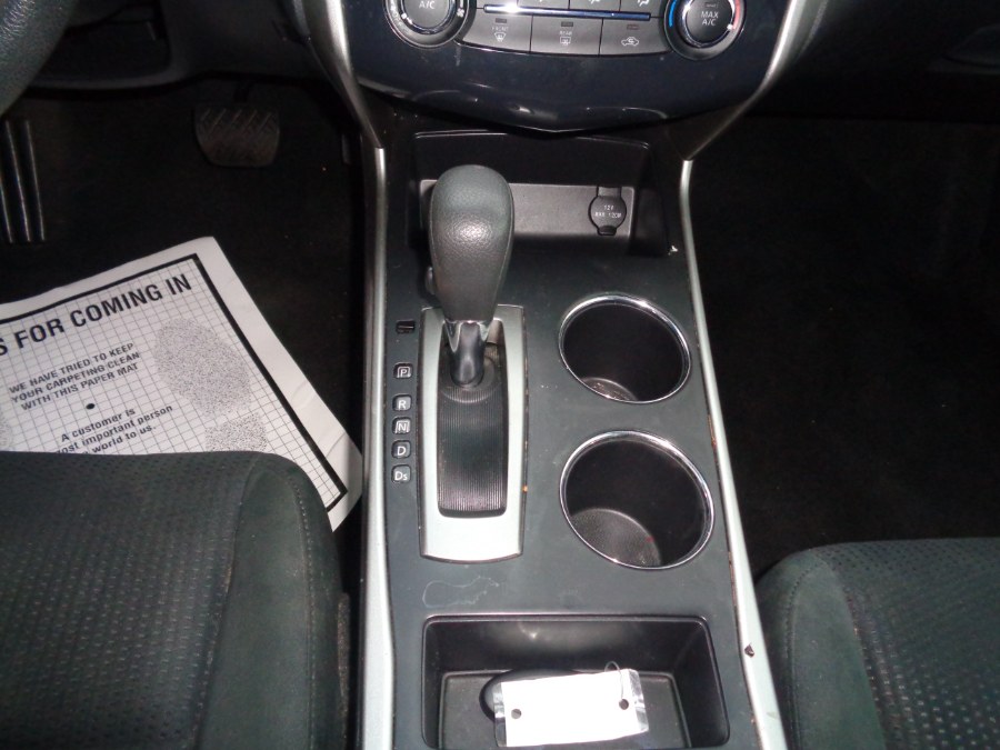 2015 Nissan Altima 4dr Sdn I4 2.5 S, available for sale in Elmont, New York | Sunrise of Elmont. Elmont, New York 2015 Nissan Altima 4dr Sdn I4 2.5 S, available for sale in Elmont, New York | Sunrise of Elmont. Elmont, New York
