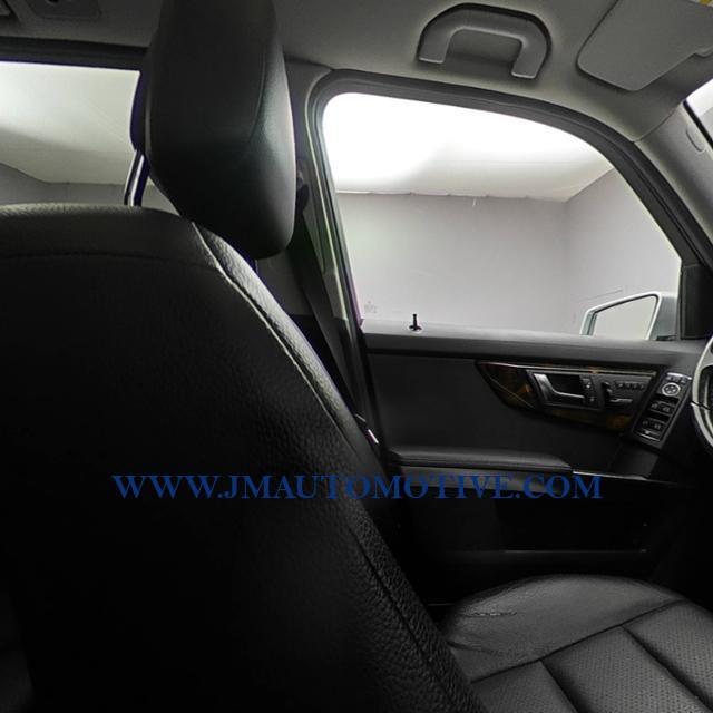 2014 Mercedes-benz Glk-class 4MATIC 4dr GLK 350, available for sale in Naugatuck, Connecticut | J&M Automotive Sls&Svc LLC. Naugatuck, Connecticut 2014 Mercedes-benz Glk-class 4MATIC 4dr GLK 350, available for sale in Naugatuck, Connecticut | J&M Automotive Sls&Svc LLC. Naugatuck, Connecticut