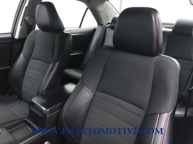 Used Toyota Camry SE Auto 2017 | J&M Automotive Sls&Svc LLC. Naugatuck, Connecticut Used Toyota Camry SE Auto 2017 | J&M Automotive Sls&Svc LLC. Naugatuck, Connecticut