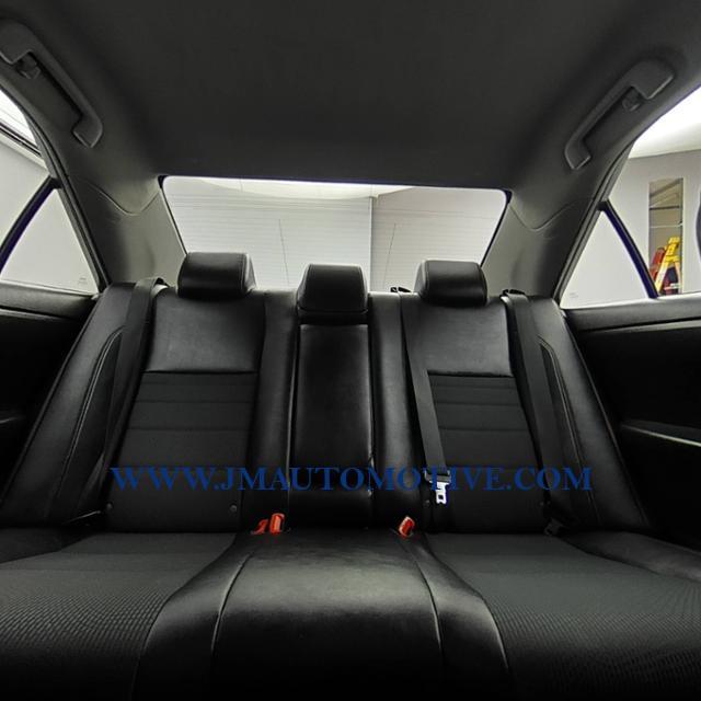 Used Toyota Camry SE Auto 2017 | J&M Automotive Sls&Svc LLC. Naugatuck, Connecticut Used Toyota Camry SE Auto 2017 | J&M Automotive Sls&Svc LLC. Naugatuck, Connecticut