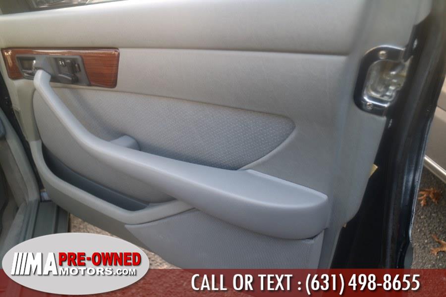 1988 Mercedes-Benz 420 Series 4dr Sedan 420SEL Auto, available for sale in Huntington Station, New York | M & A Motors. Huntington Station, New York 1988 Mercedes-Benz 420 Series 4dr Sedan 420SEL Auto, available for sale in Huntington Station, New York | M & A Motors. Huntington Station, New York