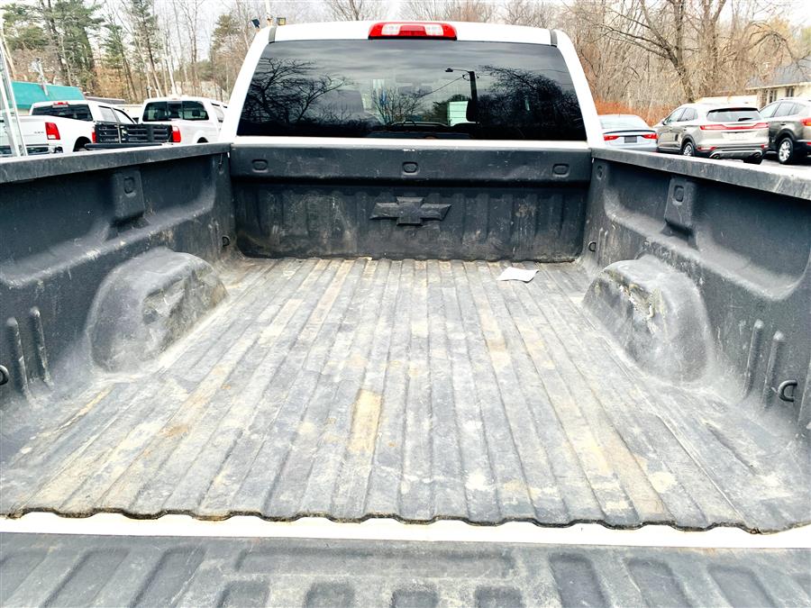 Used Chevrolet Silverado 2500HD 4WD Crew Cab 153.7" Work Truck 2017 | Second Street Auto Sales Inc. Manchester, New Hampshire Used Chevrolet Silverado 2500HD 4WD Crew Cab 153.7" Work Truck 2017 | Second Street Auto Sales Inc. Manchester, New Hampshire