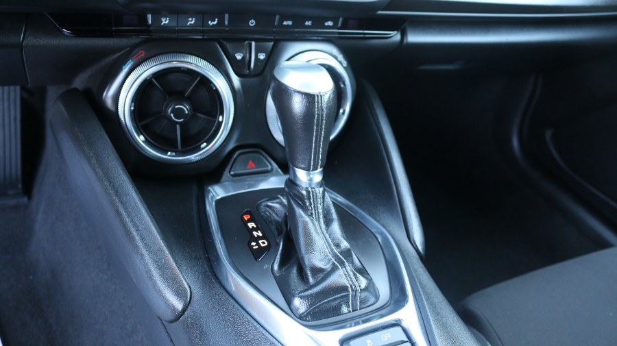 Used Chevrolet Camaro 2dr Conv 1LT 2020 | Inman Motors Sales. Medford, Massachusetts Used Chevrolet Camaro 2dr Conv 1LT 2020 | Inman Motors Sales. Medford, Massachusetts