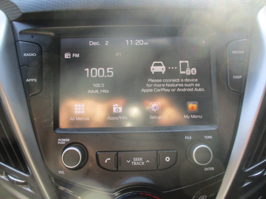Used Hyundai Veloster Dual Clutch 2017 | Cos Central Auto. Meriden, Connecticut Used Hyundai Veloster Dual Clutch 2017 | Cos Central Auto. Meriden, Connecticut