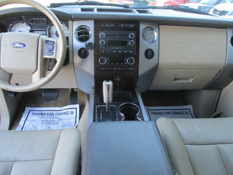 2013 Ford Expedition XLT EL XLT EL 4WD, available for sale in Meriden, Connecticut | Cos Central Auto. Meriden, Connecticut 2013 Ford Expedition XLT EL XLT EL 4WD, available for sale in Meriden, Connecticut | Cos Central Auto. Meriden, Connecticut