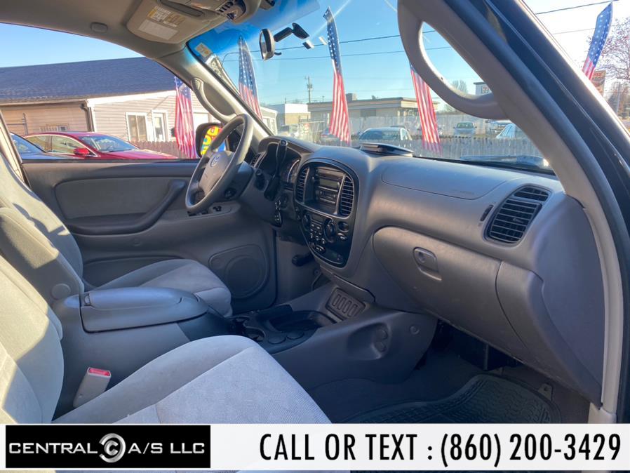 Used Toyota Sequoia 4dr SR5 4WD 2005 | Central A/S LLC. East Windsor, Connecticut Used Toyota Sequoia 4dr SR5 4WD 2005 | Central A/S LLC. East Windsor, Connecticut