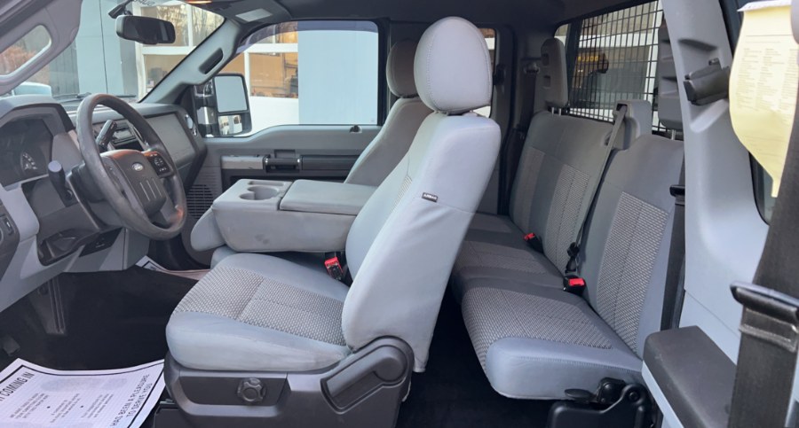 2016 Ford Super Duty F-250 SRW 4WD SuperCab 142" XLT, available for sale in Waterbury, Connecticut | West End Automotive Center. Waterbury, Connecticut 2016 Ford Super Duty F-250 SRW 4WD SuperCab 142" XLT, available for sale in Waterbury, Connecticut | West End Automotive Center. Waterbury, Connecticut