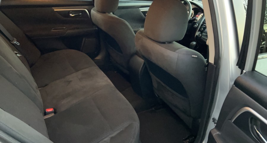 2015 Nissan Altima 2.5 S, available for sale in Waterbury, Connecticut | West End Automotive Center. Waterbury, Connecticut 2015 Nissan Altima 2.5 S, available for sale in Waterbury, Connecticut | West End Automotive Center. Waterbury, Connecticut