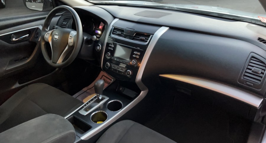 2015 Nissan Altima 2.5 S, available for sale in Waterbury, Connecticut | West End Automotive Center. Waterbury, Connecticut 2015 Nissan Altima 2.5 S, available for sale in Waterbury, Connecticut | West End Automotive Center. Waterbury, Connecticut