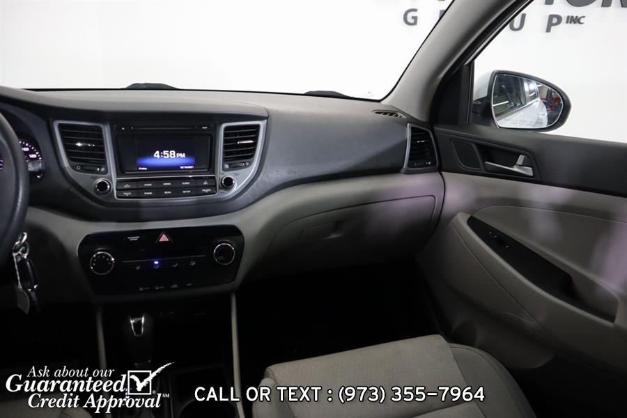 Used Hyundai Tucson SE 2017 | City Motor Group Inc.. Haskell, New Jersey Used Hyundai Tucson SE 2017 | City Motor Group Inc.. Haskell, New Jersey