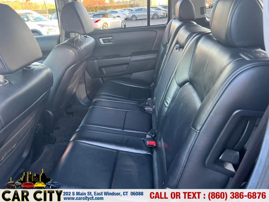 2011 Honda Pilot 4WD 4dr Touring w/RES & Navi, available for sale in East Windsor, Connecticut | Car City LLC. East Windsor, Connecticut 2011 Honda Pilot 4WD 4dr Touring w/RES & Navi, available for sale in East Windsor, Connecticut | Car City LLC. East Windsor, Connecticut