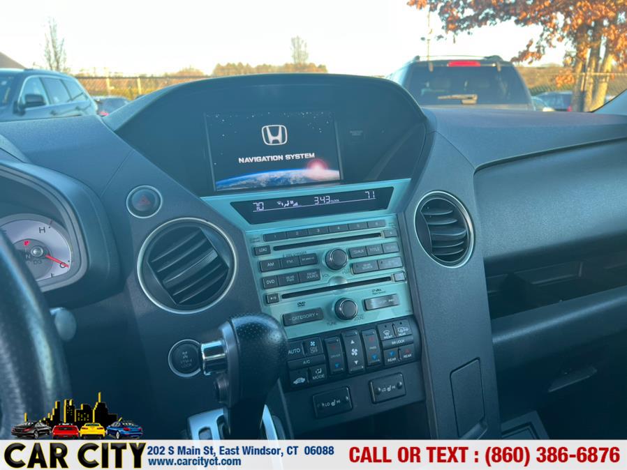 2011 Honda Pilot 4WD 4dr Touring w/RES & Navi, available for sale in East Windsor, Connecticut | Car City LLC. East Windsor, Connecticut 2011 Honda Pilot 4WD 4dr Touring w/RES & Navi, available for sale in East Windsor, Connecticut | Car City LLC. East Windsor, Connecticut
