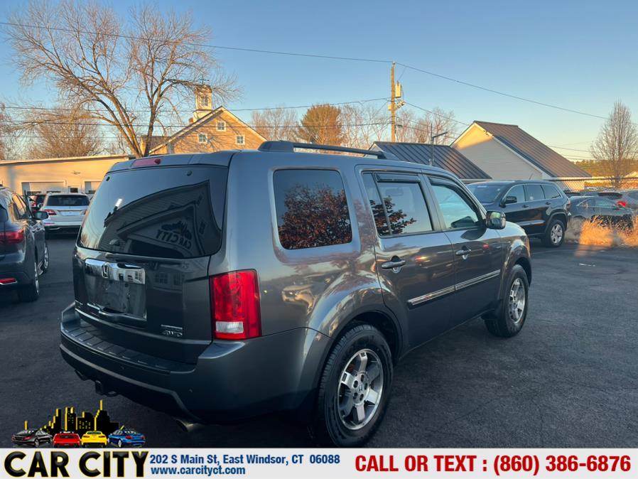 2011 Honda Pilot 4WD 4dr Touring w/RES & Navi, available for sale in East Windsor, Connecticut | Car City LLC. East Windsor, Connecticut 2011 Honda Pilot 4WD 4dr Touring w/RES & Navi, available for sale in East Windsor, Connecticut | Car City LLC. East Windsor, Connecticut