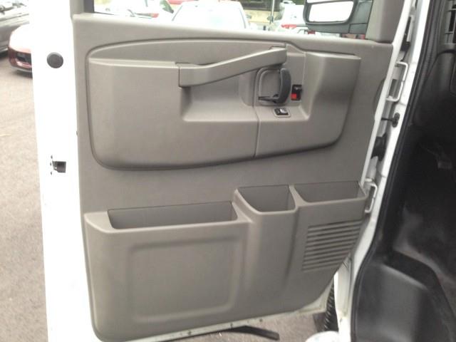 Used Chevrolet Express Cargo Van 2500 w/ rearCam 2018 | Car Revolution. Maple Shade, New Jersey Used Chevrolet Express Cargo Van 2500 w/ rearCam 2018 | Car Revolution. Maple Shade, New Jersey