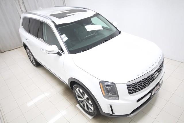 Used Kia Telluride s AWD w/ rearCam 2020 | Car Revolution. Maple Shade, New Jersey Used Kia Telluride s AWD w/ rearCam 2020 | Car Revolution. Maple Shade, New Jersey