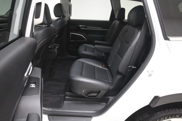 Used Kia Telluride s AWD w/ rearCam 2020 | Car Revolution. Maple Shade, New Jersey Used Kia Telluride s AWD w/ rearCam 2020 | Car Revolution. Maple Shade, New Jersey