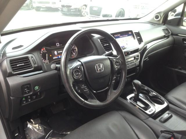 Used Honda Ridgeline RTL-E AWD w/ Navi & rearCam 2018 | Car Revolution. Maple Shade, New Jersey Used Honda Ridgeline RTL-E AWD w/ Navi & rearCam 2018 | Car Revolution. Maple Shade, New Jersey
