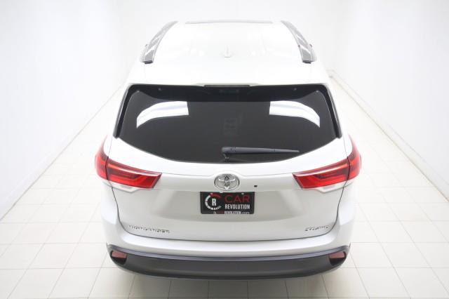 Used Toyota Highlander SE AWD w/ Navi & rearCam 2018 | Car Revolution. Maple Shade, New Jersey Used Toyota Highlander SE AWD w/ Navi & rearCam 2018 | Car Revolution. Maple Shade, New Jersey