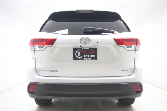 Used Toyota Highlander SE AWD w/ Navi & rearCam 2018 | Car Revolution. Maple Shade, New Jersey Used Toyota Highlander SE AWD w/ Navi & rearCam 2018 | Car Revolution. Maple Shade, New Jersey