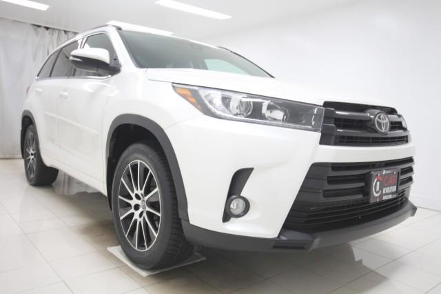 Used Toyota Highlander SE AWD w/ Navi & rearCam 2018 | Car Revolution. Maple Shade, New Jersey Used Toyota Highlander SE AWD w/ Navi & rearCam 2018 | Car Revolution. Maple Shade, New Jersey