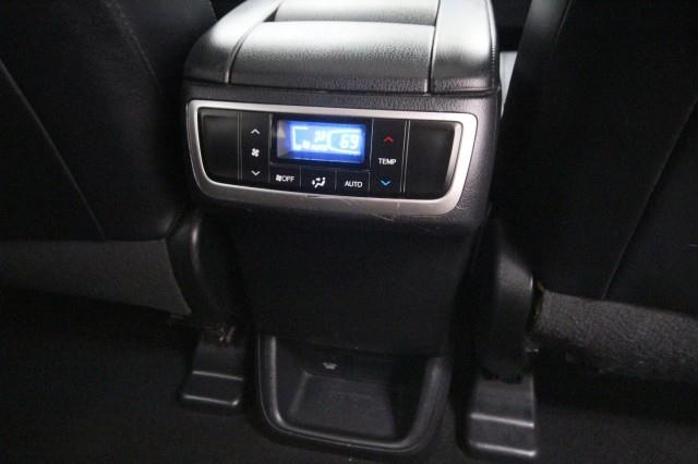 Used Toyota Highlander SE AWD w/ Navi & rearCam 2018 | Car Revolution. Maple Shade, New Jersey Used Toyota Highlander SE AWD w/ Navi & rearCam 2018 | Car Revolution. Maple Shade, New Jersey