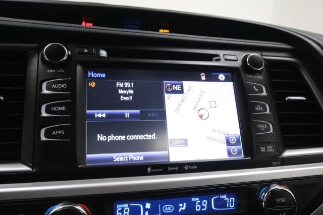 Used Toyota Highlander SE AWD w/ Navi & rearCam 2018 | Car Revolution. Maple Shade, New Jersey Used Toyota Highlander SE AWD w/ Navi & rearCam 2018 | Car Revolution. Maple Shade, New Jersey