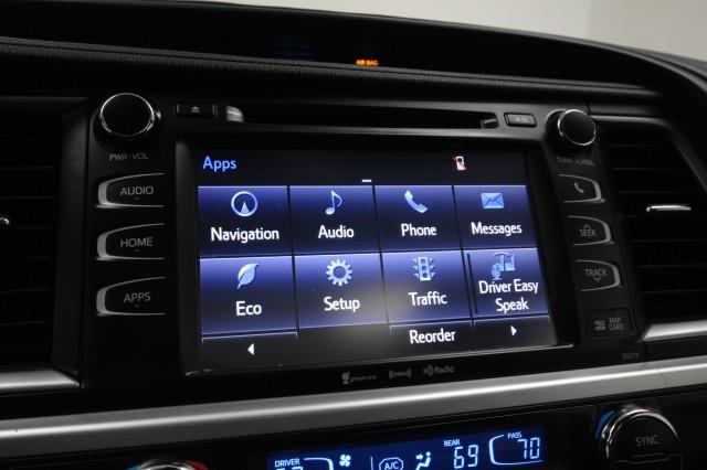 Used Toyota Highlander SE AWD w/ Navi & rearCam 2018 | Car Revolution. Maple Shade, New Jersey Used Toyota Highlander SE AWD w/ Navi & rearCam 2018 | Car Revolution. Maple Shade, New Jersey