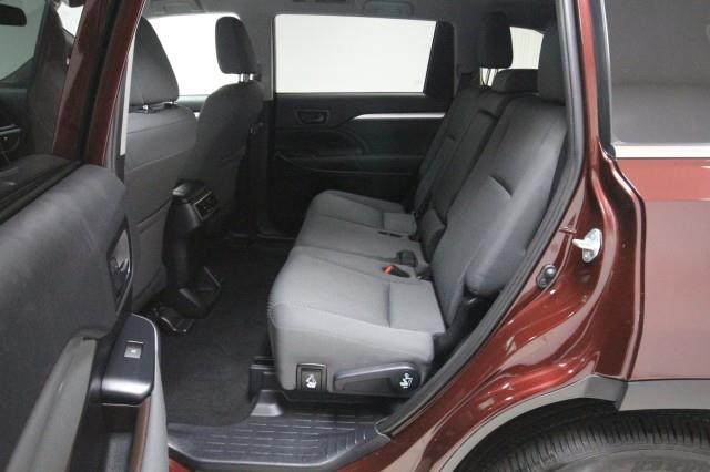 Used Toyota Highlander LE AWD w/ rearCam 2019 | Car Revolution. Maple Shade, New Jersey Used Toyota Highlander LE AWD w/ rearCam 2019 | Car Revolution. Maple Shade, New Jersey