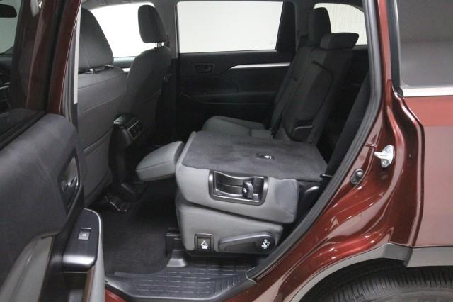 Used Toyota Highlander LE AWD w/ rearCam 2019 | Car Revolution. Maple Shade, New Jersey Used Toyota Highlander LE AWD w/ rearCam 2019 | Car Revolution. Maple Shade, New Jersey