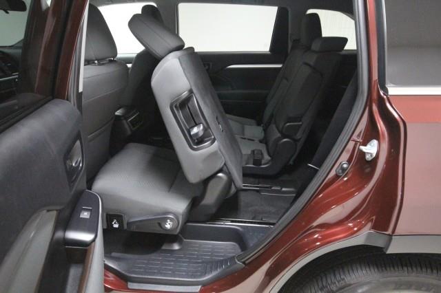 Used Toyota Highlander LE AWD w/ rearCam 2019 | Car Revolution. Maple Shade, New Jersey Used Toyota Highlander LE AWD w/ rearCam 2019 | Car Revolution. Maple Shade, New Jersey