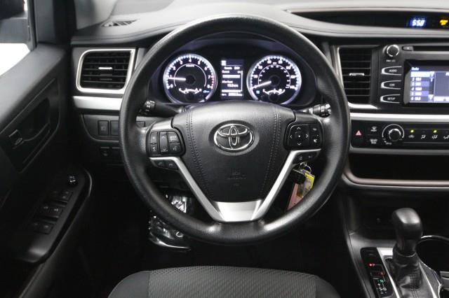 Used Toyota Highlander LE AWD w/ rearCam 2019 | Car Revolution. Maple Shade, New Jersey Used Toyota Highlander LE AWD w/ rearCam 2019 | Car Revolution. Maple Shade, New Jersey