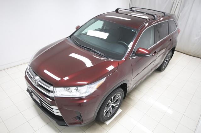 Used Toyota Highlander LE AWD w/ rearCam 2019 | Car Revolution. Maple Shade, New Jersey Used Toyota Highlander LE AWD w/ rearCam 2019 | Car Revolution. Maple Shade, New Jersey
