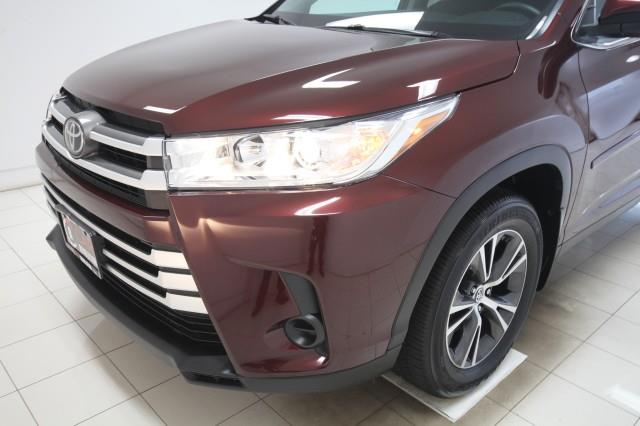 Used Toyota Highlander LE AWD w/ rearCam 2019 | Car Revolution. Maple Shade, New Jersey Used Toyota Highlander LE AWD w/ rearCam 2019 | Car Revolution. Maple Shade, New Jersey
