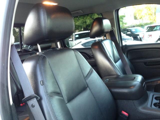 Used Chevrolet Silverado 2500hd LTZ 4WD w/ Navi & rearCam 2012 | Car Revolution. Maple Shade, New Jersey Used Chevrolet Silverado 2500hd LTZ 4WD w/ Navi & rearCam 2012 | Car Revolution. Maple Shade, New Jersey