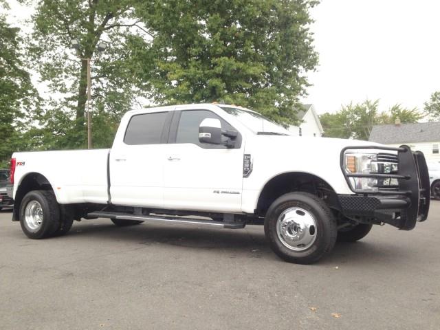 Used Ford Super Duty F-350 Drw Super Duty LARIAT 4WD w/ Navi & rearCam 2019 | Car Revolution. Maple Shade, New Jersey Used Ford Super Duty F-350 Drw Super Duty LARIAT 4WD w/ Navi & rearCam 2019 | Car Revolution. Maple Shade, New Jersey