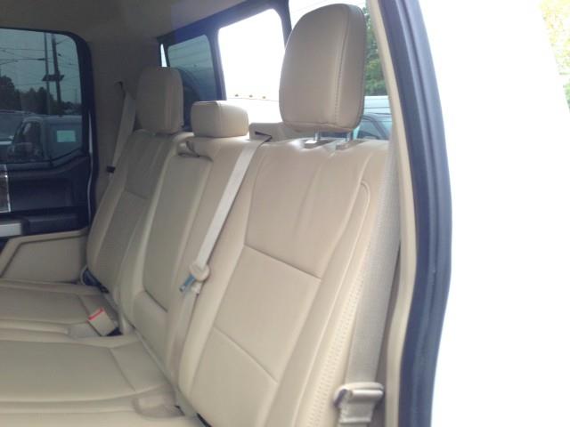 Used Ford Super Duty F-350 Drw Super Duty LARIAT 4WD w/ Navi & rearCam 2019 | Car Revolution. Maple Shade, New Jersey Used Ford Super Duty F-350 Drw Super Duty LARIAT 4WD w/ Navi & rearCam 2019 | Car Revolution. Maple Shade, New Jersey