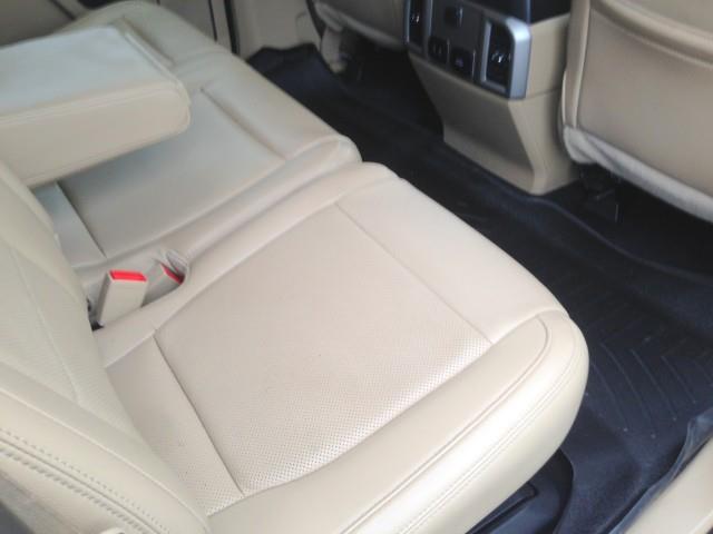 Used Ford Super Duty F-350 Drw Super Duty LARIAT 4WD w/ Navi & rearCam 2019 | Car Revolution. Maple Shade, New Jersey Used Ford Super Duty F-350 Drw Super Duty LARIAT 4WD w/ Navi & rearCam 2019 | Car Revolution. Maple Shade, New Jersey