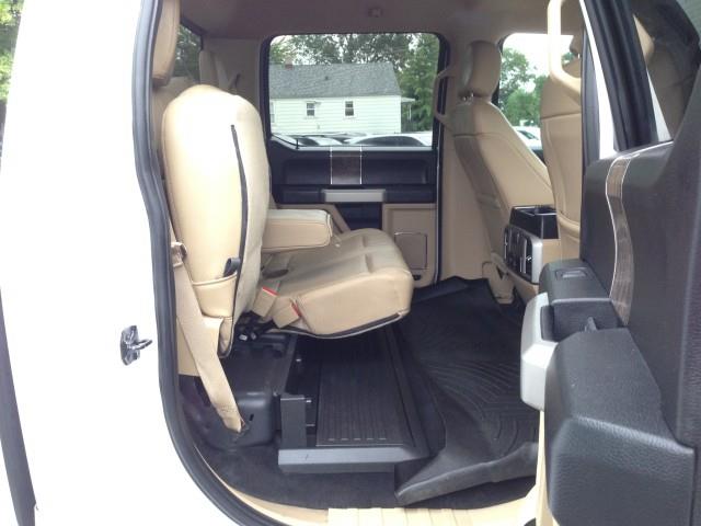 Used Ford Super Duty F-350 Drw Super Duty LARIAT 4WD w/ Navi & rearCam 2019 | Car Revolution. Maple Shade, New Jersey Used Ford Super Duty F-350 Drw Super Duty LARIAT 4WD w/ Navi & rearCam 2019 | Car Revolution. Maple Shade, New Jersey