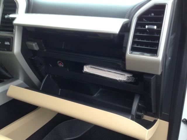 Used Ford Super Duty F-350 Drw Super Duty LARIAT 4WD w/ Navi & rearCam 2019 | Car Revolution. Maple Shade, New Jersey Used Ford Super Duty F-350 Drw Super Duty LARIAT 4WD w/ Navi & rearCam 2019 | Car Revolution. Maple Shade, New Jersey