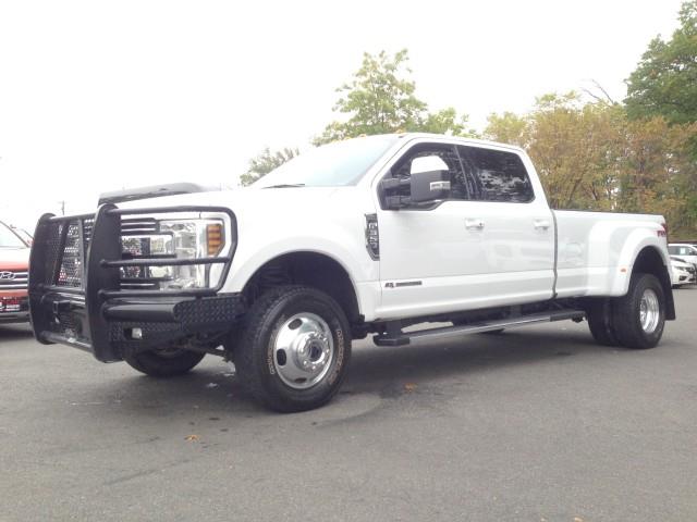 Used Ford Super Duty F-350 Drw Super Duty LARIAT 4WD w/ Navi & rearCam 2019 | Car Revolution. Maple Shade, New Jersey Used Ford Super Duty F-350 Drw Super Duty LARIAT 4WD w/ Navi & rearCam 2019 | Car Revolution. Maple Shade, New Jersey