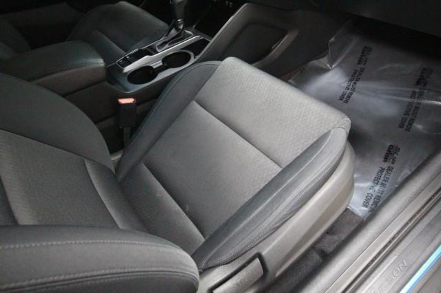 Used Hyundai Tucson SE w/ rearCam 2017 | Car Revolution. Maple Shade, New Jersey Used Hyundai Tucson SE w/ rearCam 2017 | Car Revolution. Maple Shade, New Jersey