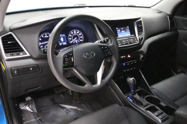 Used Hyundai Tucson SE w/ rearCam 2017 | Car Revolution. Maple Shade, New Jersey Used Hyundai Tucson SE w/ rearCam 2017 | Car Revolution. Maple Shade, New Jersey
