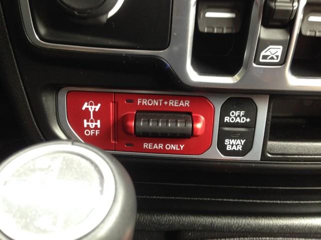 Used Jeep Gladiator Rubicon 4WD w/ Navi & rearCam 2020 | Car Revolution. Maple Shade, New Jersey Used Jeep Gladiator Rubicon 4WD w/ Navi & rearCam 2020 | Car Revolution. Maple Shade, New Jersey