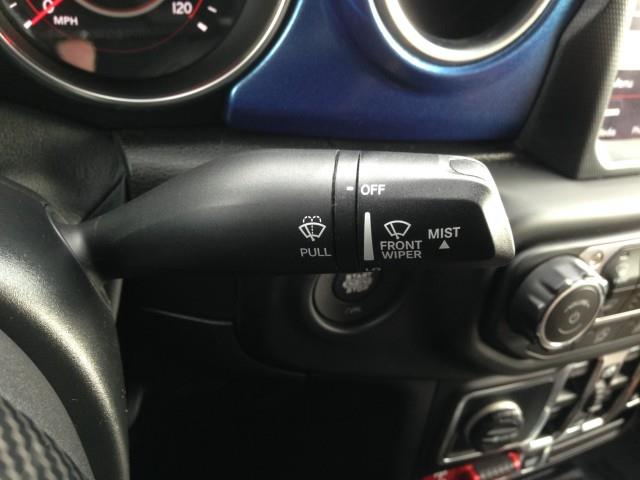 Used Jeep Gladiator Rubicon 4WD w/ Navi & rearCam 2020 | Car Revolution. Maple Shade, New Jersey Used Jeep Gladiator Rubicon 4WD w/ Navi & rearCam 2020 | Car Revolution. Maple Shade, New Jersey