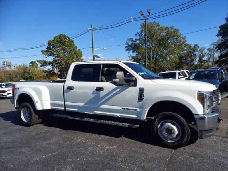 Used Ford Super Duty F-350 Drw XLT Crew Cab 8' Box/Rear Camera 2019 | Car Revolution. Maple Shade, New Jersey Used Ford Super Duty F-350 Drw XLT Crew Cab 8' Box/Rear Camera 2019 | Car Revolution. Maple Shade, New Jersey