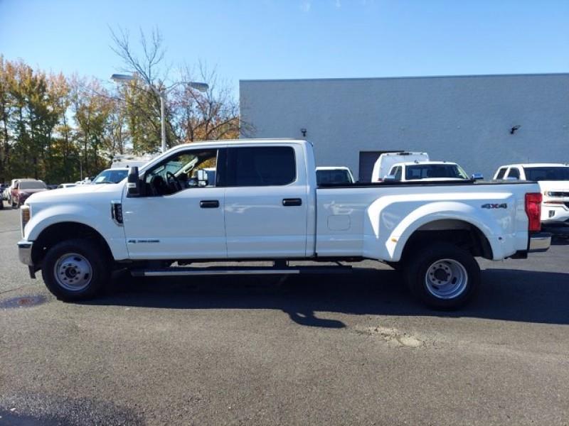 Used Ford Super Duty F-350 Drw XLT Crew Cab 8' Box/Rear Camera 2019 | Car Revolution. Maple Shade, New Jersey Used Ford Super Duty F-350 Drw XLT Crew Cab 8' Box/Rear Camera 2019 | Car Revolution. Maple Shade, New Jersey
