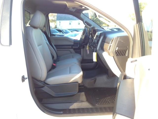 Used Ford F-250 Srw Super Duty XLT 4WD w/ rearCam 2020 | Car Revolution. Maple Shade, New Jersey Used Ford F-250 Srw Super Duty XLT 4WD w/ rearCam 2020 | Car Revolution. Maple Shade, New Jersey