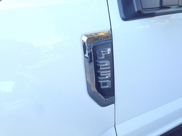 Used Ford F-250 Srw Super Duty XLT 4WD w/ rearCam 2020 | Car Revolution. Maple Shade, New Jersey Used Ford F-250 Srw Super Duty XLT 4WD w/ rearCam 2020 | Car Revolution. Maple Shade, New Jersey